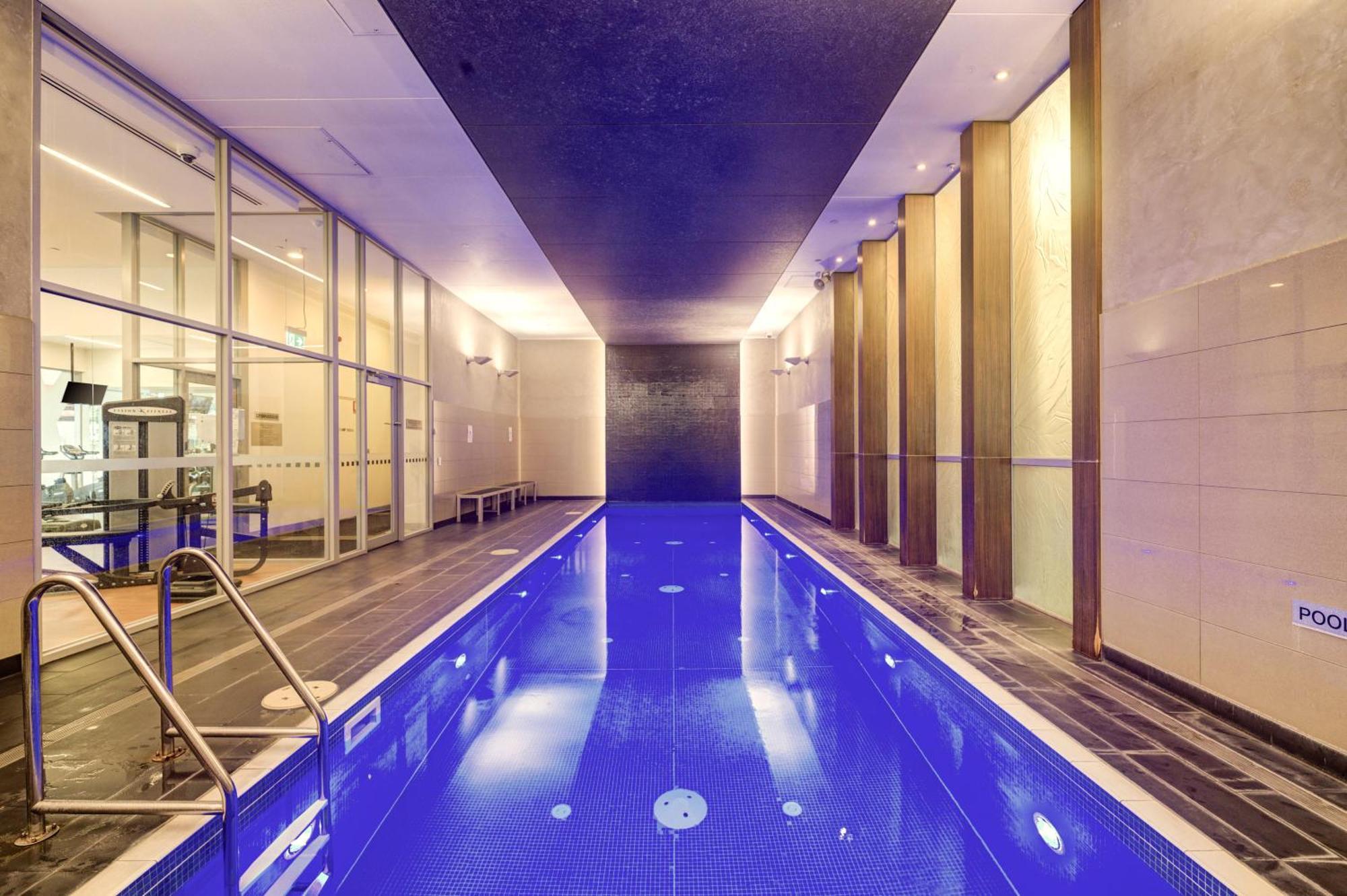 Mega Style Apartments Mainpoint Melbourne Dış mekan fotoğraf
